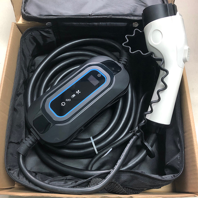 3.5KW Type 2 EV Plug IP67 Встроенное зарядное устройство для Tesla Model 3 на парковке торгового центра