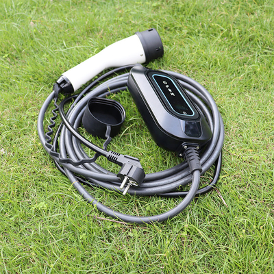 2013 год Портативный 3,5 кВт AC 220V Type 2 EV зарядное устройство EVSE SAE J1772 Коннектор уровня 2 Зарядная станция для транспортных средств