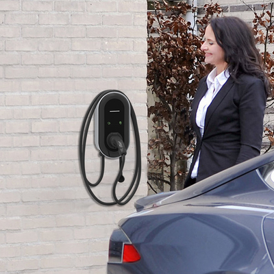 Установка колонки USB уровня 2 для зарядки батареи быстрых автомобилей