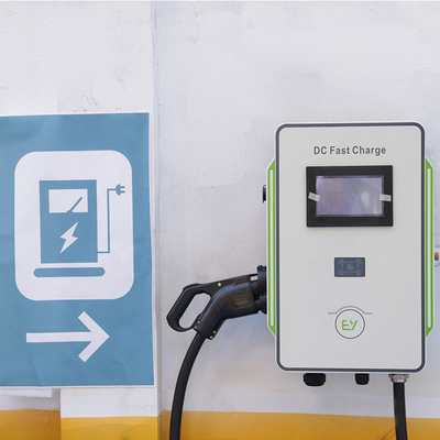 30 кВт быстрое зарядное устройство для электромобилей SmartDC с переключателем частоты сети 50Hz±10Hz и защитой от утечек